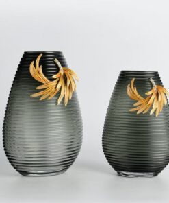 Bình hoa thủy tinh sang trọng