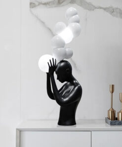 Tượng nghệ thuật trang trí sảnh khách sạn