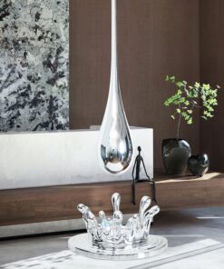 Tác phẩm điêu khắc giọt nước treo