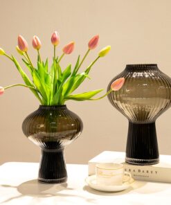 Bình cắm hoa hình đèn lồng