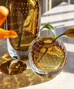 Bình hoa nghệ thuật bày bàn ăn