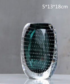 Bình hoa nghệ thuật bày bàn ăn