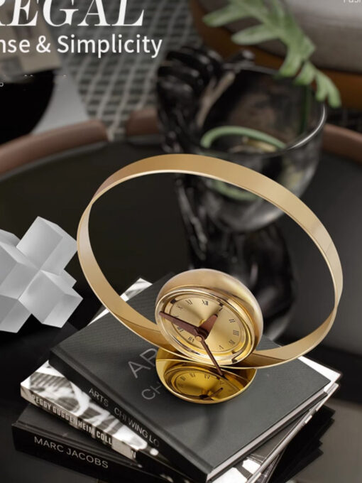 dong-ho-trang-tri-ke-tivi 4 Đồng hồ trang trí kệ Tivi