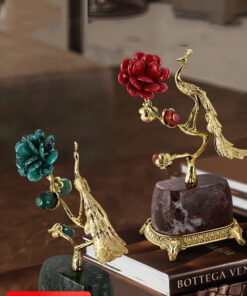 Tượng chim công hoa mẫu đơn