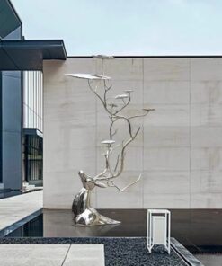 Tượng hươu điêu khắc bằng kim loại