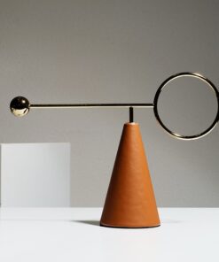 Mô hình thanh cân bằng trưng bày