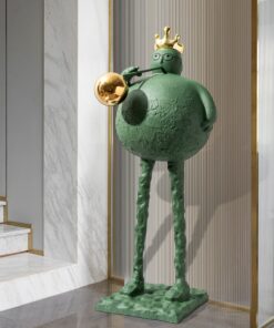 Tượng để sàn chân dài