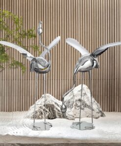 Tượng hồng hạc bằng thép không gỉ trang trí sân vườn