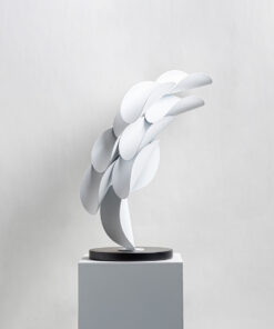 Mô hình lá xếp tầng trang trí sảnh