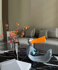 Tượng chim mỏ dài trang trí