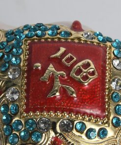 Tượng heo để bàn mang ý nghĩa tốt lành