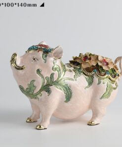 Tượng heo để bàn mang ý nghĩa tốt lành