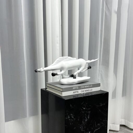 tuong-ngua-truu-tuong 2 Tượng ngựa trừu tượng