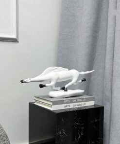 Tượng ngựa trừu tượng