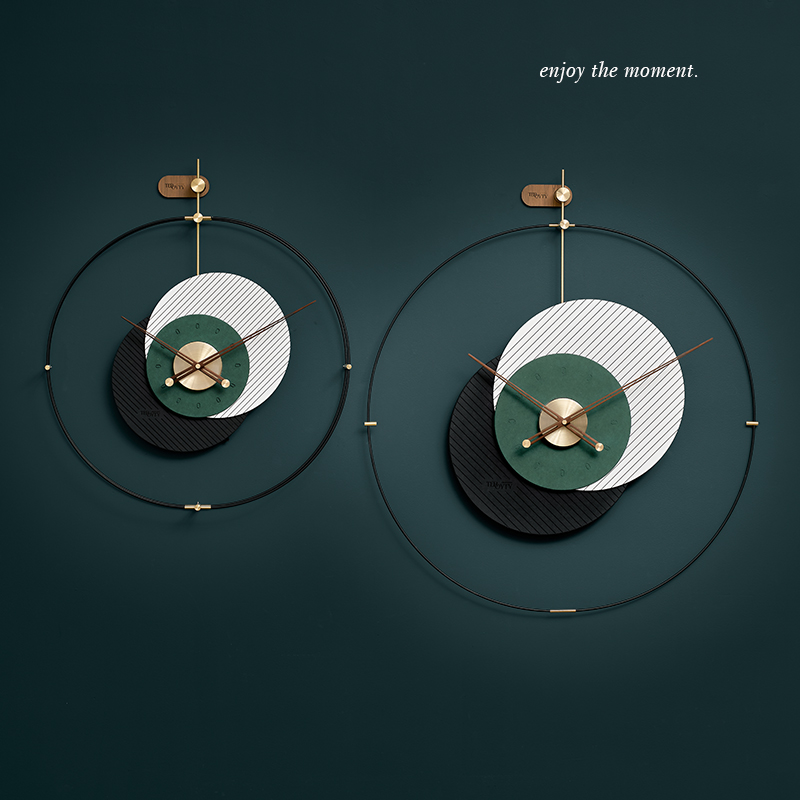 Đồng hồ treo tường nghệ thuật tối giản
