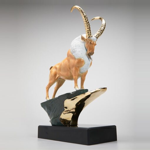 tuong-con-de-phong-thuy-bang-dong (3) Tượng con dê phong thủy bằng đồng