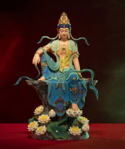 Tượng Phật Quan Âm làm thủ công bằng đồng