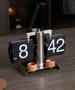 Đồng hồ lật trang trí kết hợp hoàn hảo giữa cổ điển và hiện đại