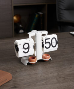 Đồng hồ lật trang trí kết hợp hoàn hảo giữa cổ điển và hiện đại