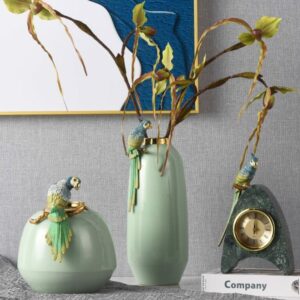 Bình hoa cắm tuyết mai đẹp