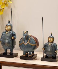 Bộ Tượng Lính Gác Và Chiến Mã Phong Cách Cổ Điển