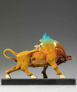 Tượng Bò Tót Chinh Phục Đỉnh Cao