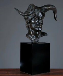 Tượng Điêu Khắc Huyền Bí