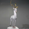Tượng Hươu Trắng Đứng Trên Mây Nghệ Thuật
