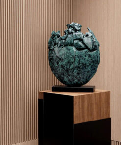 Tượng Khối Đá Phục Sinh