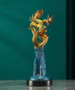 Tượng Rồng Đứng Uy Nghi Trên Sóng Nước