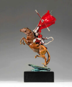 Tượng Tôn Ngộ Không Oai Phong Trên Chiến Mã