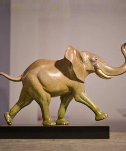 Tượng Voi Phong Thủy Tiến Bước