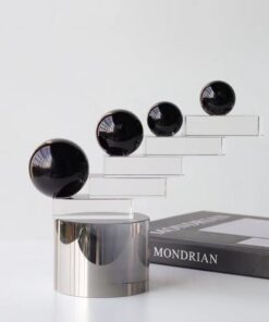 Mô Hình Nấc Thang Pha Lê