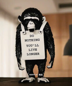 Tượng Khỉ Banksy 'Do Nothing'