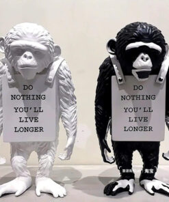 Tượng Khỉ Banksy 'Do Nothing'