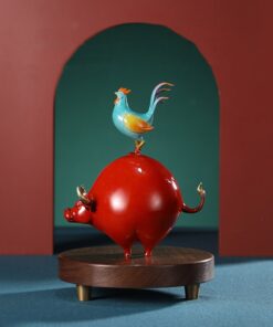 Tượng Bò và Gà Đón Tài Lộc