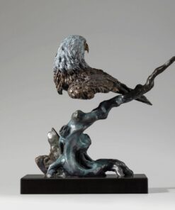 Tượng Đại Bàng Nhìn Xa Trông Rộng