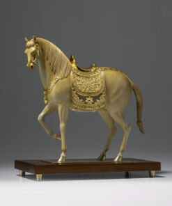 Tượng Ngựa Hoàng Kim Tài Lộc