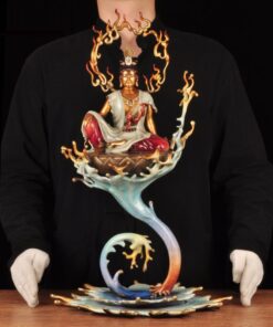 Tượng Quan Âm Bồ Tát Lửa Từ Bi