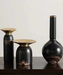 Bộ Chân Nến và Bình Hoa Cổ Điển Tinh Xảo