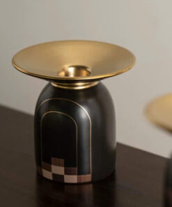 Bộ Chân Nến và Bình Hoa Cổ Điển Tinh Xảo