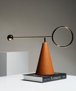 Mô Hình Cân Bằng Tối Giản Kiểu Dáng Hiện Đại