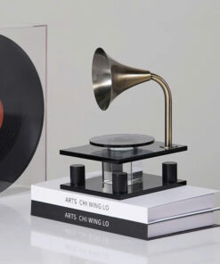 Mô Hình Máy Nghe Nhạc Cổ Điển Vintage