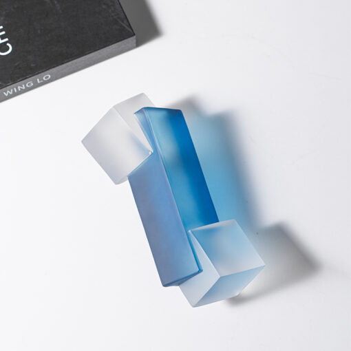 mo-hinh-nghe-thuat-hinh-khoi-pha-le-xanh (2) Mô Hình Pha Lê Xanh Hình Khối Độc Đáo