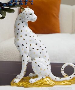 Tượng Báo Đốm Phong Cách Hiện Đại