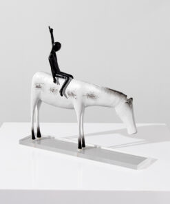 Tượng Nghệ Thuật Cưỡi Ngựa Phóng Khoáng