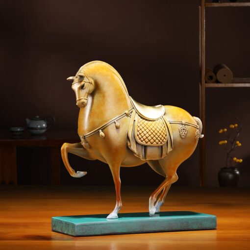 tuong-ngua-chien-uy-phong (5) Tượng Ngựa Chiến Uy Phong