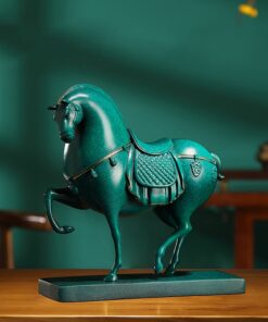 Tượng Ngựa Chiến Uy Phong