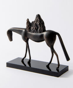 Tượng Ngựa Mang Núi Phong Thủy