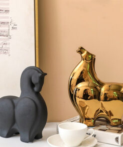 Tượng Ngựa Mạ Vàng Tinh Xảo